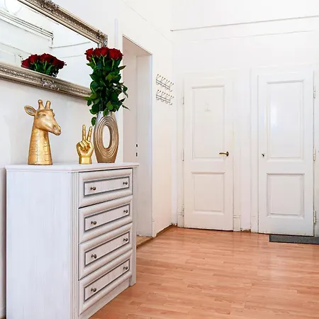 Victory Deluxe Suite Прага Экстерьер фото